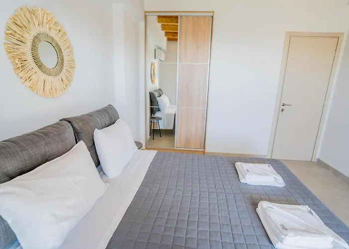 Elianthos Luxury Vila Tsoukaládhes