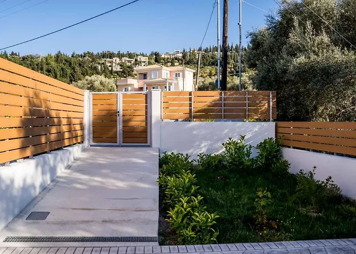 Vila Elianthos Luxury