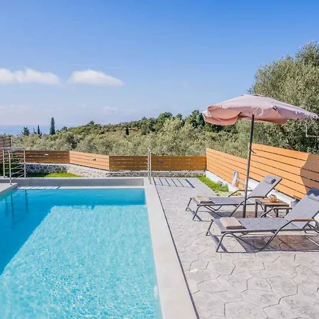 Elianthos Luxury
